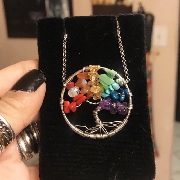 Rainbow chakra pride tree of life boho necklace - Picture 6 of 10